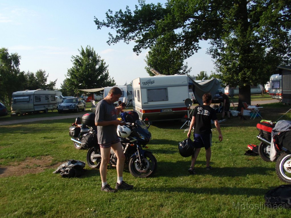 2010-07-02-18h36m25P7020441.JPG
