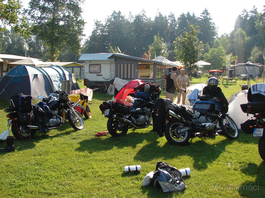 2010-07-03-08h49m35DSC05234.JPG