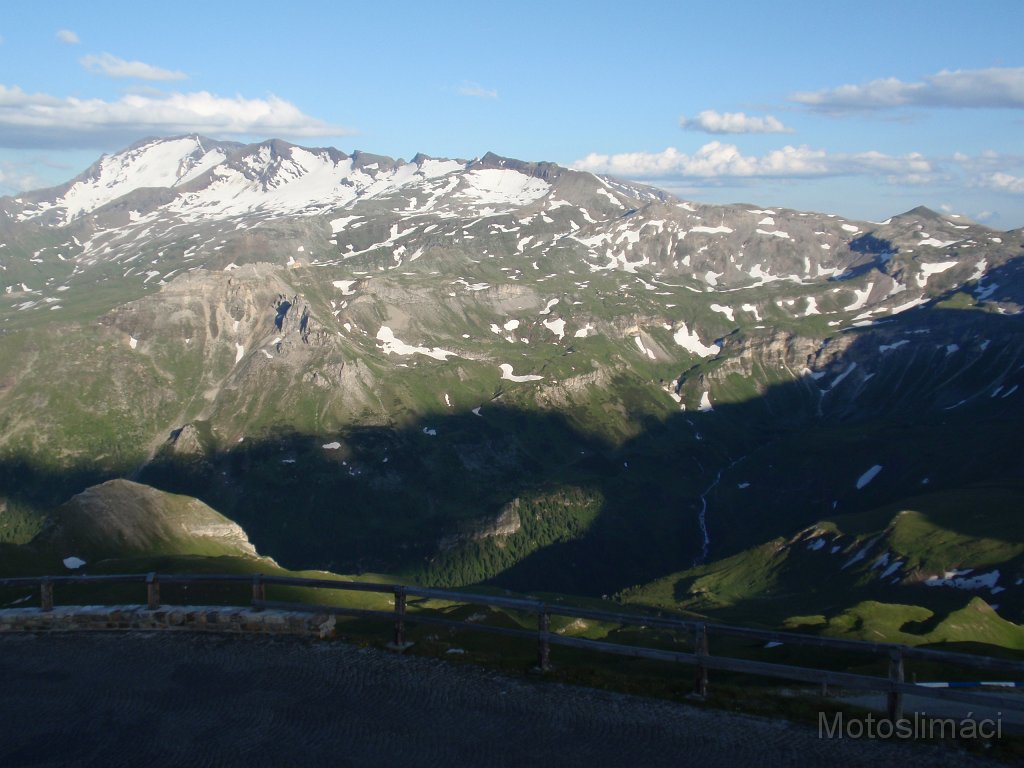 2010-07-09-19h22m41P7090791.JPG